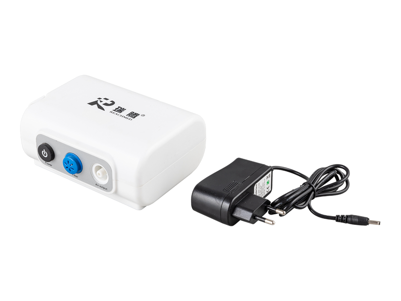 RJ-301 便携式手持式压缩雾化器，带面罩和USB电缆